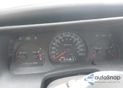 2004 Ford Crown Victoria Police from USA, damaged, VIN 2FAFP71W44X106319